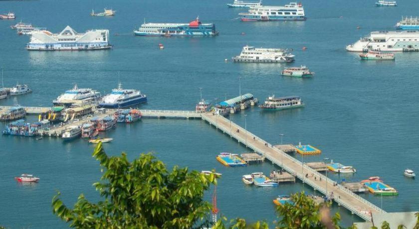 K Station Pattaya Otel Dış mekan fotoğraf