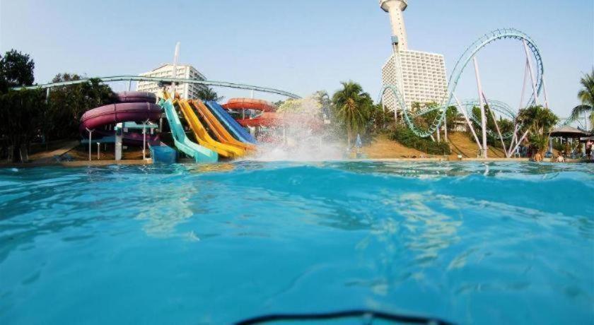 K Station Pattaya Otel Dış mekan fotoğraf